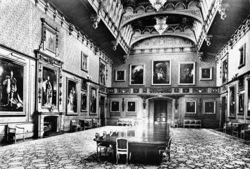 B100741 windsor castle the waterloo chamber uk