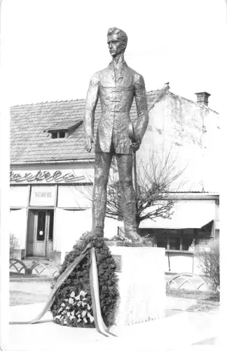 B25294 Novaj Utca es iskola Echtfoto Rumänien