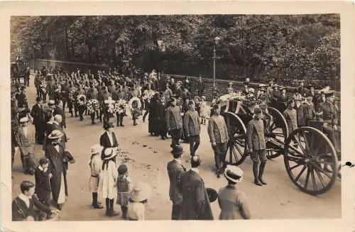 br108702 Beerdigung Militär England Echtfoto Sozialgeschichte UK