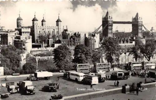 B90942 tower hill london car voiture bus uk