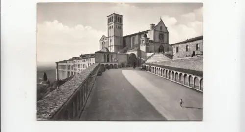 BF33031 la basilica di s francesco assisi italy front/back image