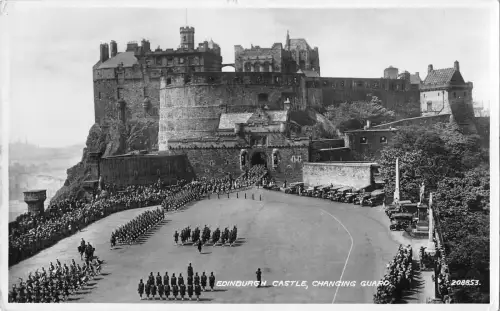 uk30872 changing guard edinburgh castle scotland real photo uk