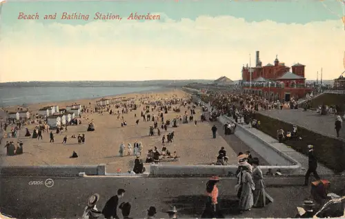 uk30889 beach and bath station aberdeen scotland uk