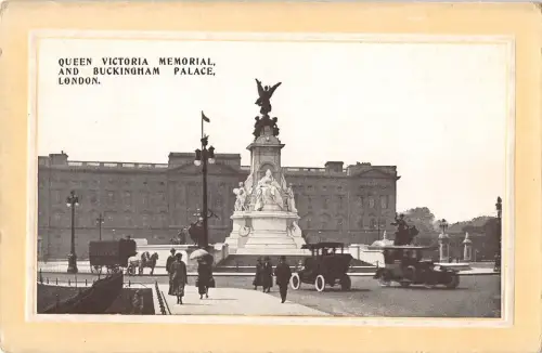 BR93724 Queen Victoria Memorial and Buckingham Palace London UK