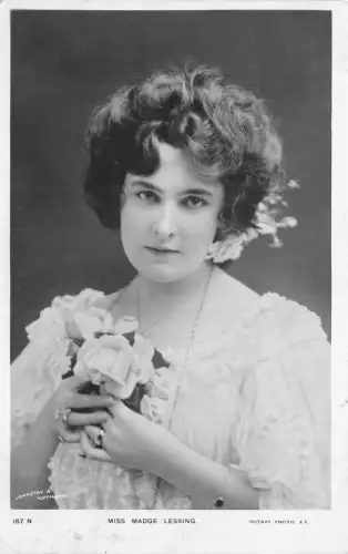 Lot110 Miss Madge Lessing Schauspielerin und Sängerin UK Echtfoto Stockwell London