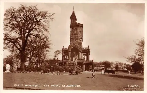 BR61778 brennt Denkmal Kay Park Kilmarnock Echtfoto Schottland