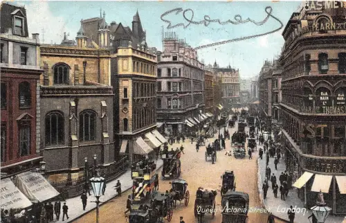 BR61595 queen victoria street chariot london uk