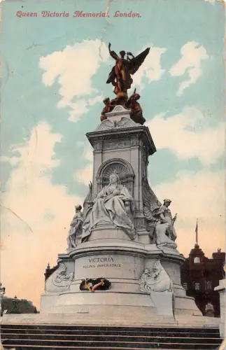 uk21541 queen victoria memorial london uk
