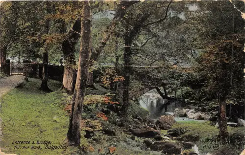 uk40679 Torrent Walk Eingang und Brücke Dolgelley Wales UK
