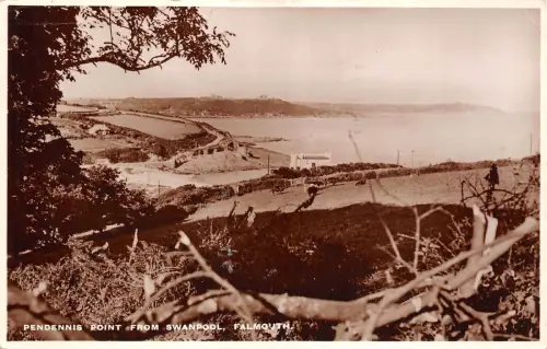 BR62802 pendennis point from swnapool falmouth real photo uk