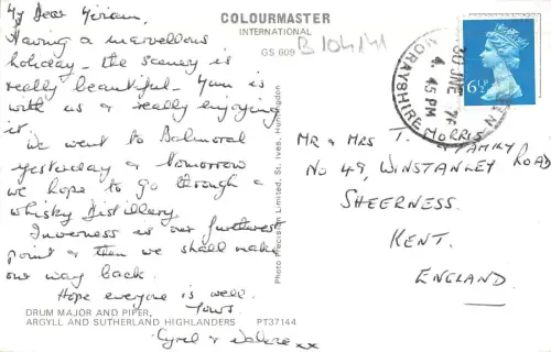 B104141 Argyll und Sutherland Highlander Drum Major und Pier Scotland Typen