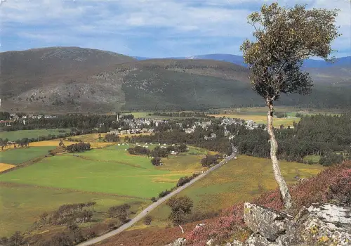 BR91946 Braemar Dorf von Südschottland