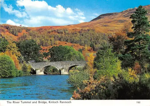 B102085 der Fluss Tummel und Brücke Kinloch Rannoch Schottland