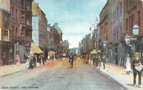 BR64484 High Street Cheltenham Postkarte UK