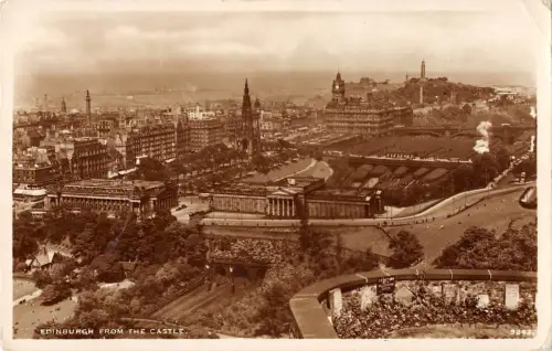 BR77358 edinburgh vom Schloss Echtfoto Schottland