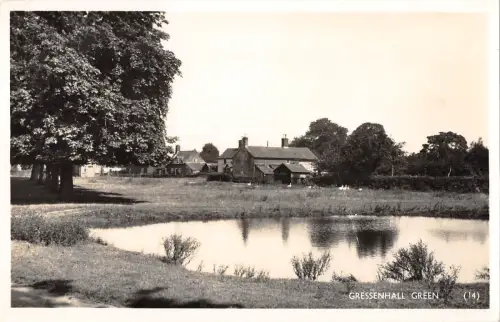 BR99498 Gressenhall grün Echtfoto National 14 UK
