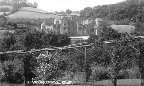 uk41501 compton castle real photo uk