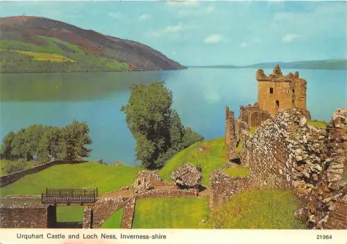uk43709 urquhart castle and loch ness inverness shire scotland uk