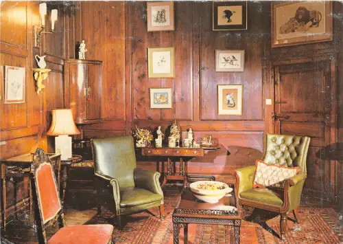 uk47142 Drawing Room Earlshall Castle Scotland UK