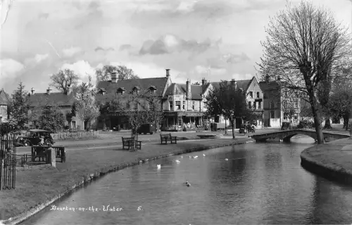 BR75098 Bourton on the Water Echtfoto UK