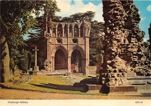 uk44748 dryburgh abbey scotland uk