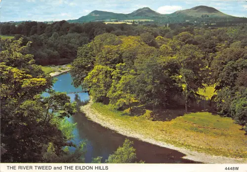 uk44746 river tweed and eildon hills scotland uk