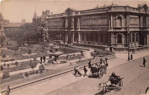 BR81891 the art gallery wolverhampton chariot uk