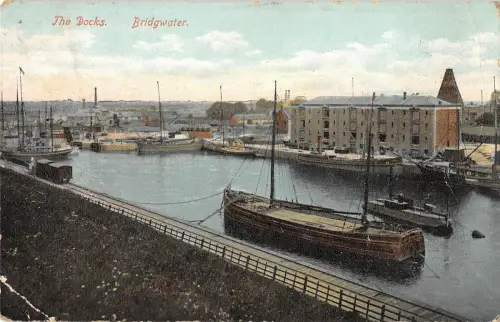 BR74601 the doks bridgwater ship bateaux uk