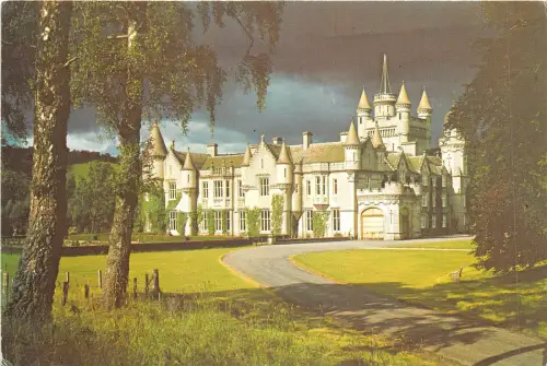 uk44075 balmoral castle royal deeside scotland uk