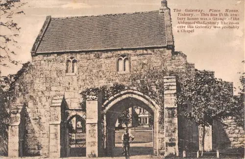 BR74765 the gateway place house tisbury uk