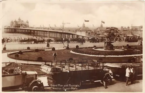 uk41234 grand pier and fountain weston super mare uk bus auto oldtimer