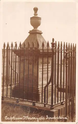 BR101687 Captain Marryat's Grabstein Echtfoto Langham UK
