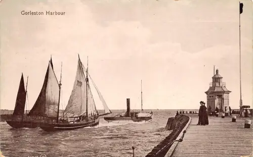 BR64126 Gorleston Hafenschiff Bateaux UK