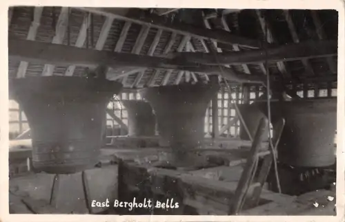 BR74307 East Bergholt Bells Echtfoto UK