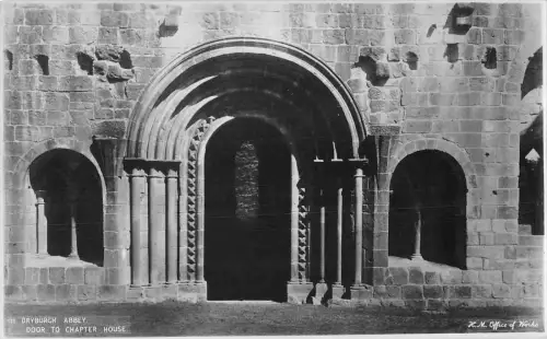 uk24785 Tür zum Kapitelhaus Dryburgh Abbey Schottland Echtfoto UK