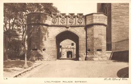 uk20083 linlithgow palace gateway scotland real photo uk