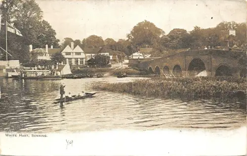 BR64093 white hart sonning uk