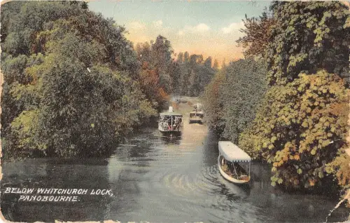 BR97417 below whitchurch lock pangbourne ship bateaux uk