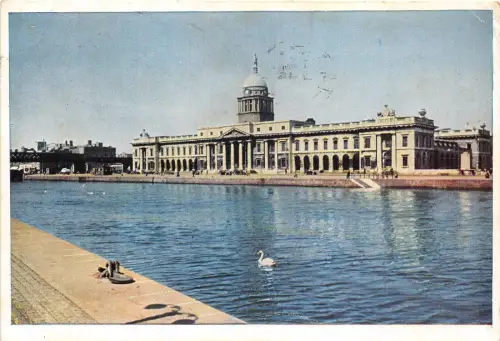 uk51847 custom house river lifey dublin ireland