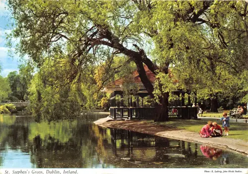 uk51843 st st stephens green dublin ireland