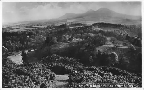 BR78801 Echtfoto die Eildons aus Bersyde Sir Walter Schottland Ansicht Schottland