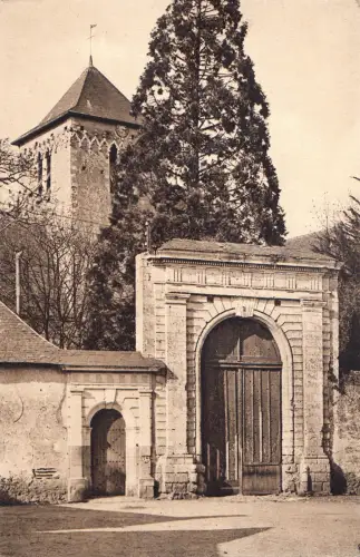 BF16272 entree de l abbaye st pierre de solesmes france front/back image