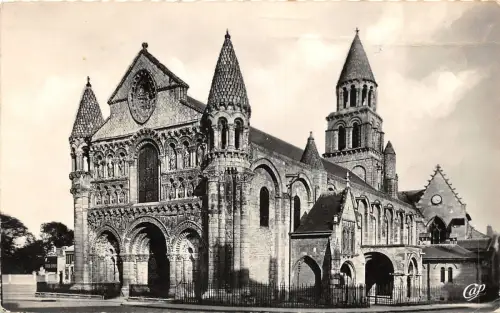 br108441 poitiers eglise notre dame la grande france Echtfoto