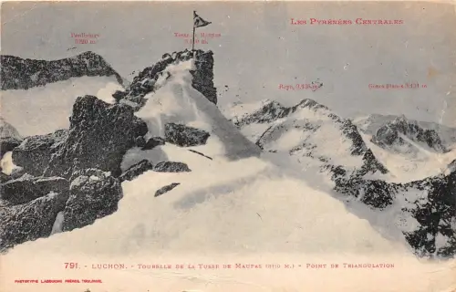 B38525 Luchon Tourelle de la Tusse de Maupas Point de Triangulatiom france