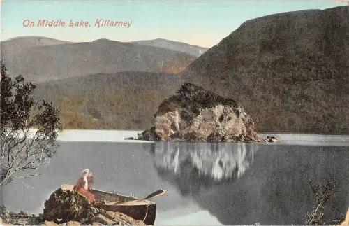 BR81580 auf Middle Lake Killarney Irland