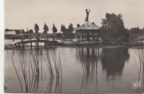 BF25505 aubigny sur nere le parc des sports france front/back image