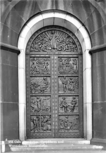 br106703 oslo domkirken hoveddoren med wereskiolds norway Scandinavia