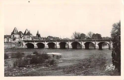 BF7331 chatellerault vienne le pont henri IV Frankreich Frankreich