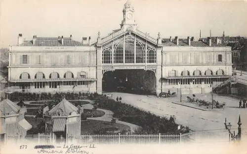 lot290 amiens station la gare railway station france