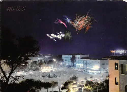 BG6597 Feuerwerk Riviera Adriatica Rimini Italien